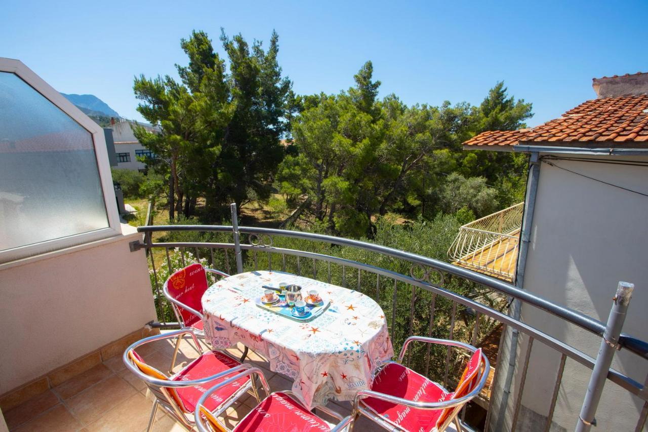 Villla Brigitte Tucepi Apartment Exterior photo