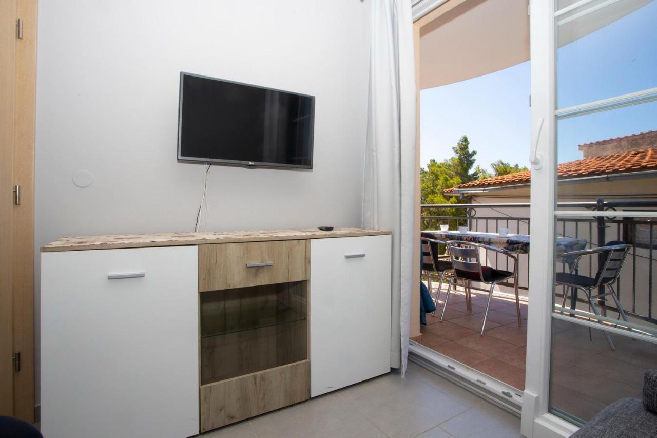 Villla Brigitte Tucepi Apartment Exterior photo