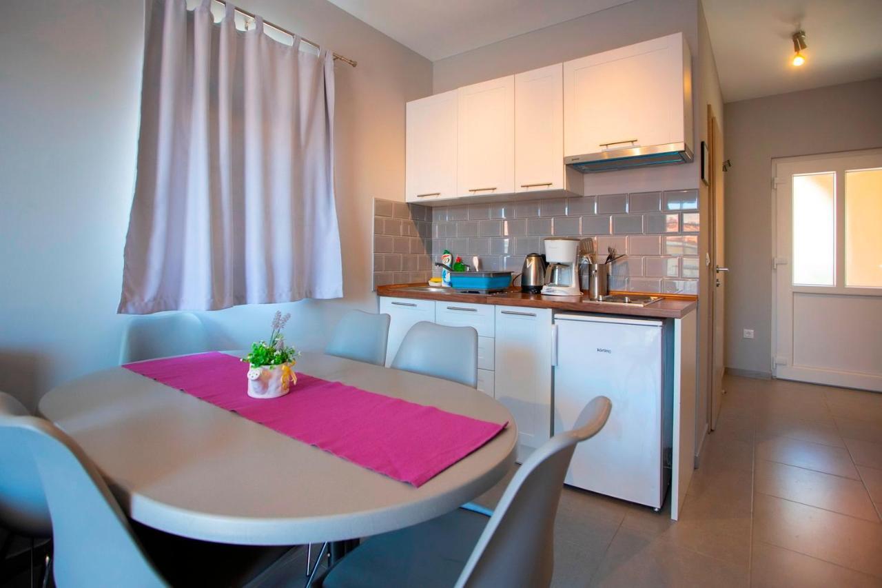 Villla Brigitte Tucepi Apartment Exterior photo