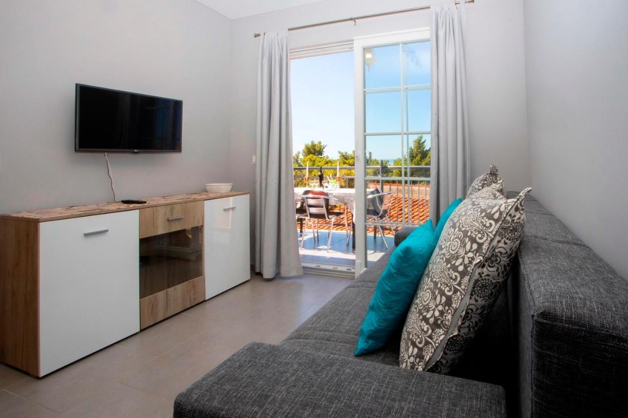 Villla Brigitte Tucepi Apartment Exterior photo